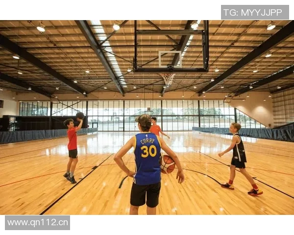 体育QS排名解析：全球体育类大学竞争态势与未来发展趋势分析